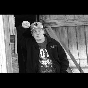 Meet your Posher, Hunter